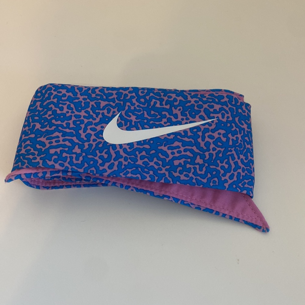 Nike wrap headband